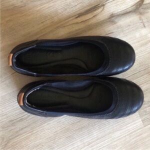 Timberland Women's Black Leather Loafers